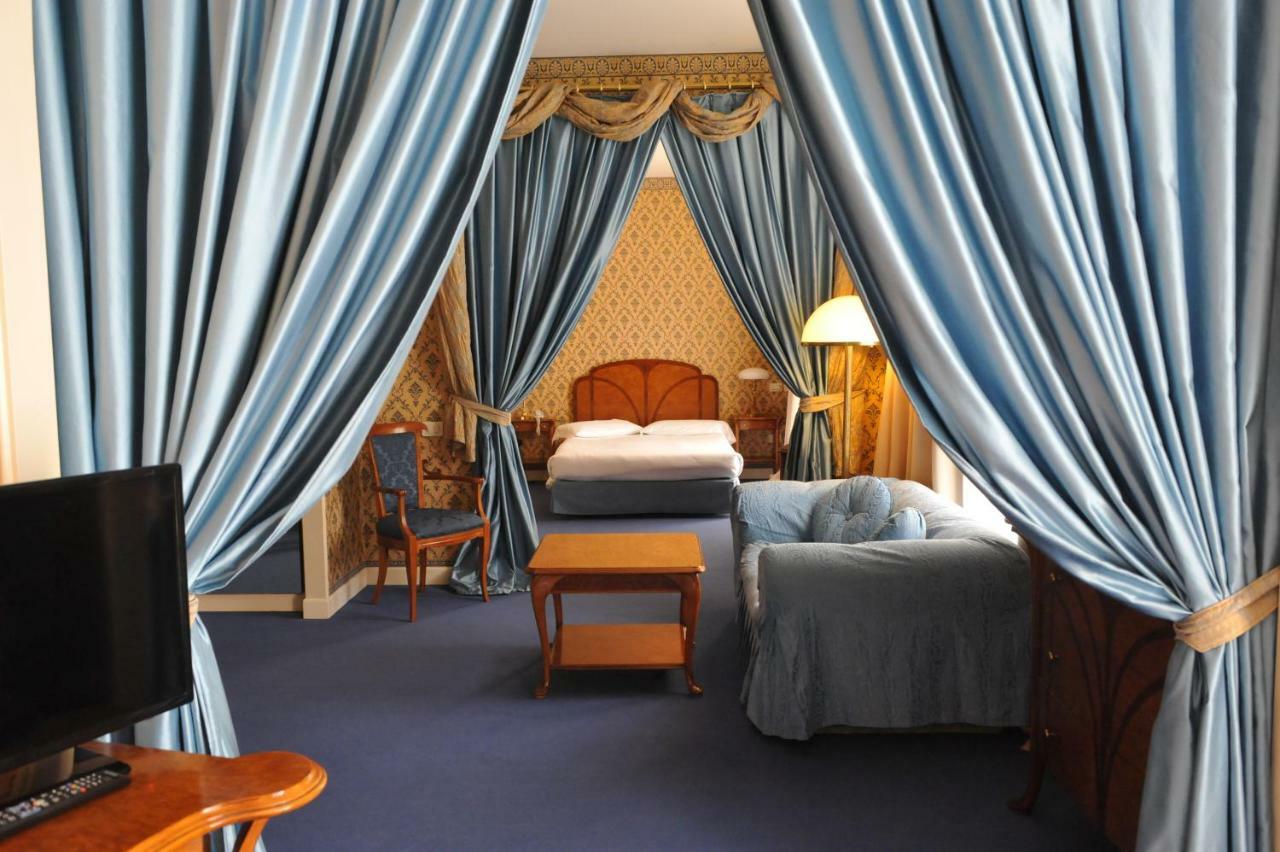 Hotel Grand Astoria
